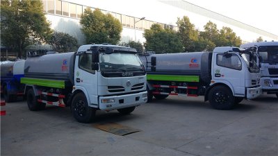 山西太原客戶再訂6臺(tái)掃路車、吸塵車、洗掃車、灑水車